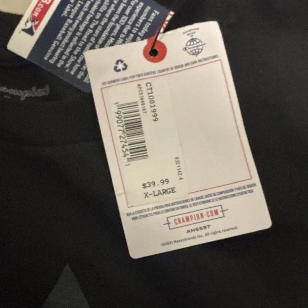 Champion New York Yankees Youth XL Black Graphic Print Short Sleeve T-Shirt - Picture 6 of 7